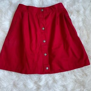 Red buttoned skirt with pockets!